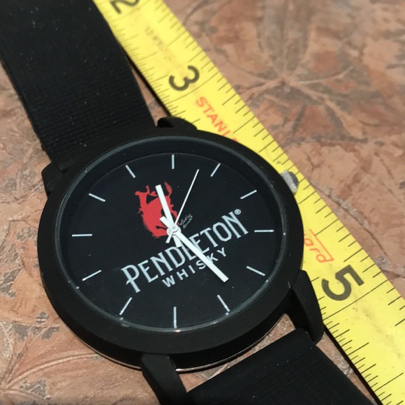 Pendleton whiskey 🥃 sport watch - Picture 9 of 9